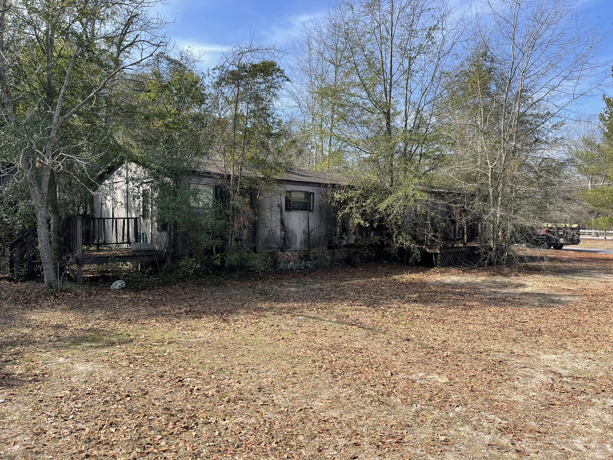 Abandoned mobile home before removal in New Ellenton South Carolina